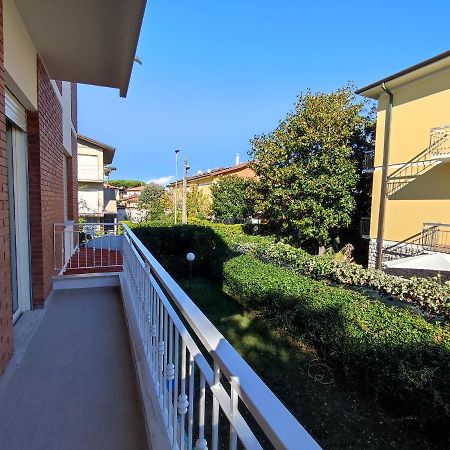 Casa Violina Apartamento Lido di Camaiore Exterior foto
